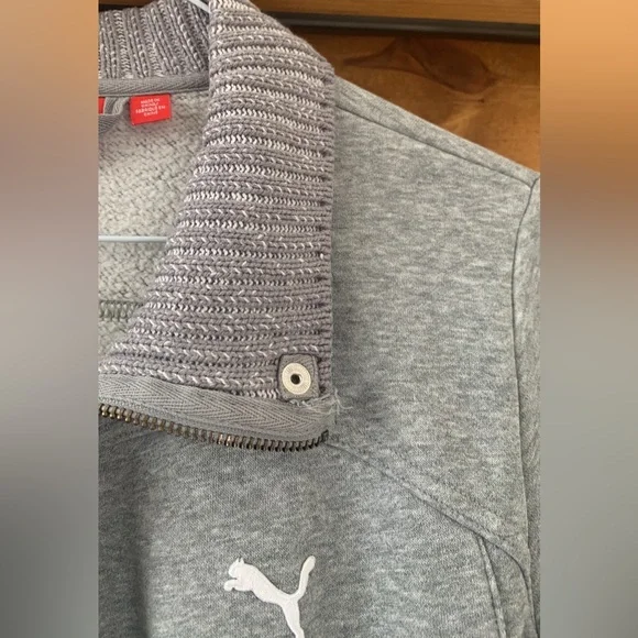 Puma light gray shacket size XS - Picture 11 of 12